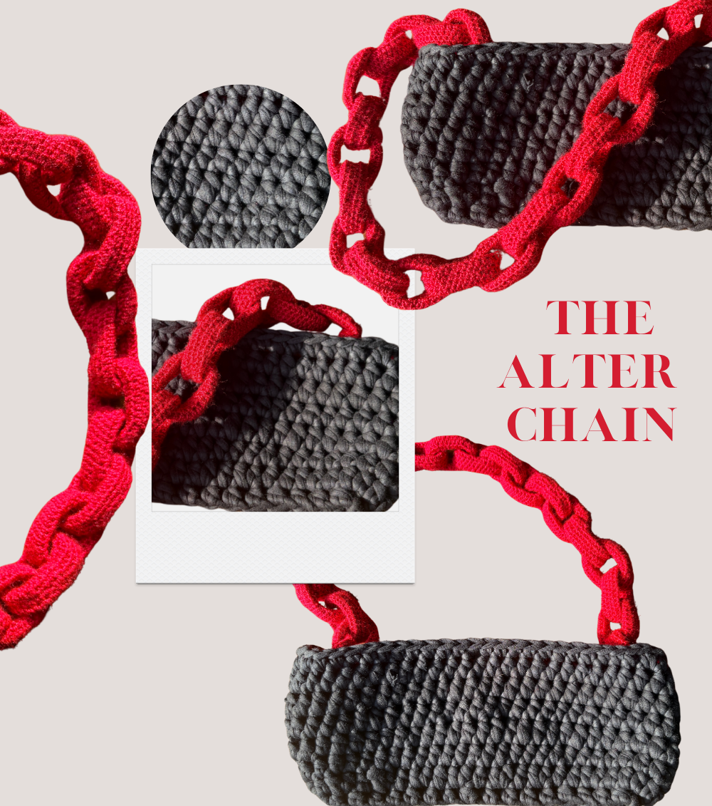 Bold Chain Bag